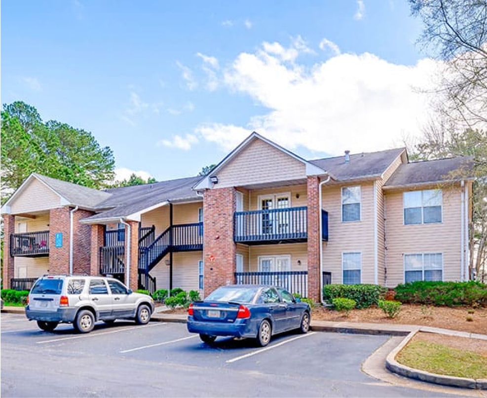 the-groves-lithonia-apartments-at-lithonia-parking